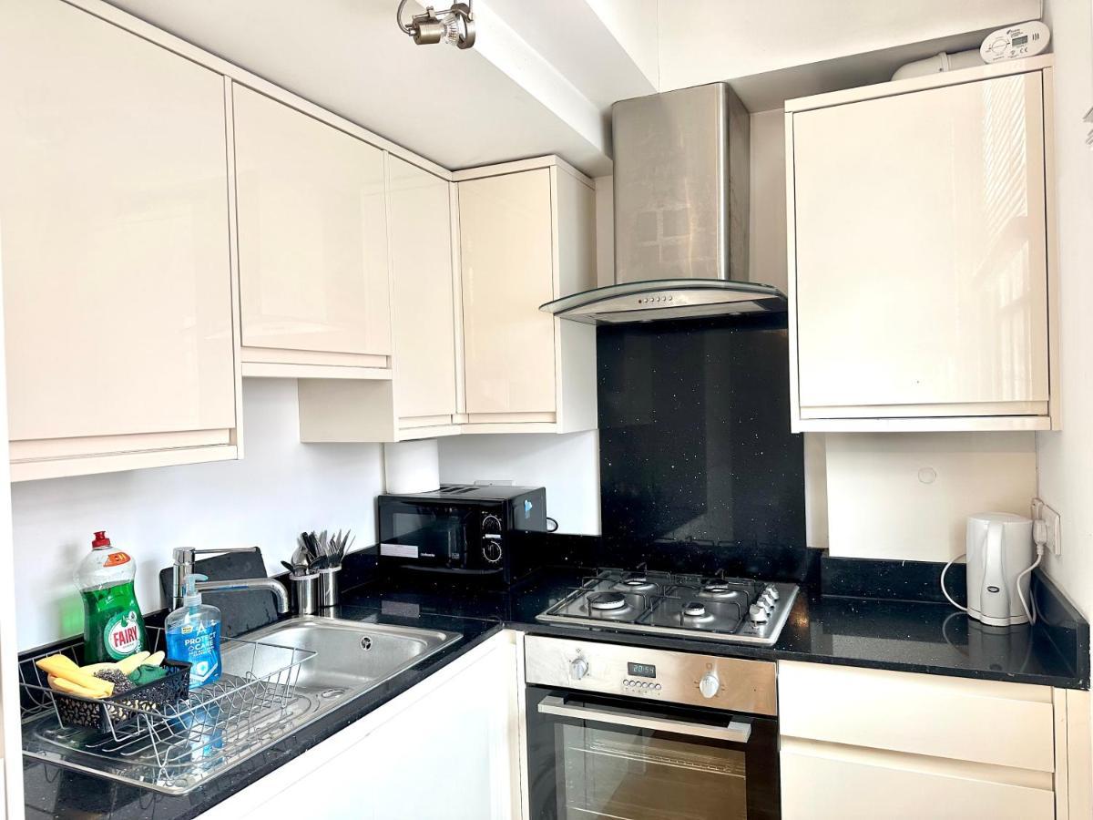 137 Guest House Camden Town Λονδίνο Εξωτερικό φωτογραφία